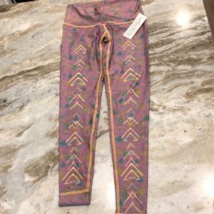 NWT Teeki pant - size Small